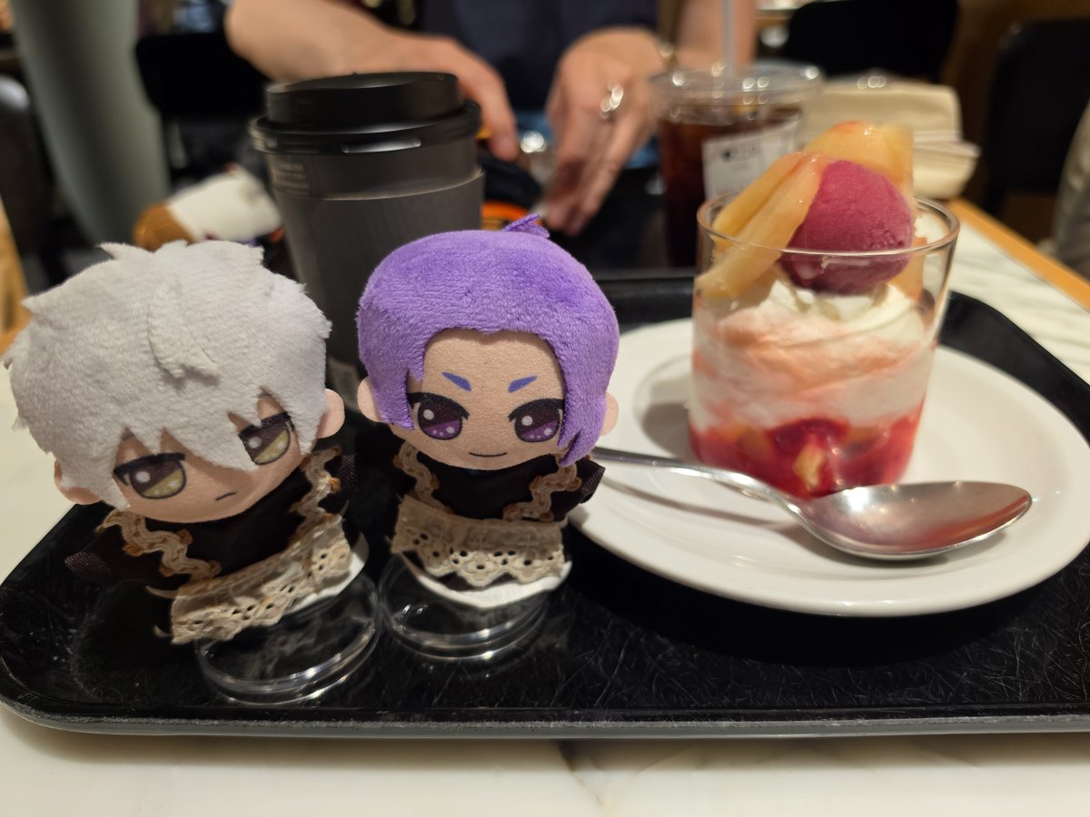 alllikelove's tweet photo. 光夏展に行ってきました。ランチはマクカト、ケーキはナレちゃんお供に。ヒカルの中に手を入れてきました。気持ち悪さもちゃんと再現されてました！ヨシの擬似体験。思い出のサンショウオさんもいた。 https://t.co/fUdbtwqjNC