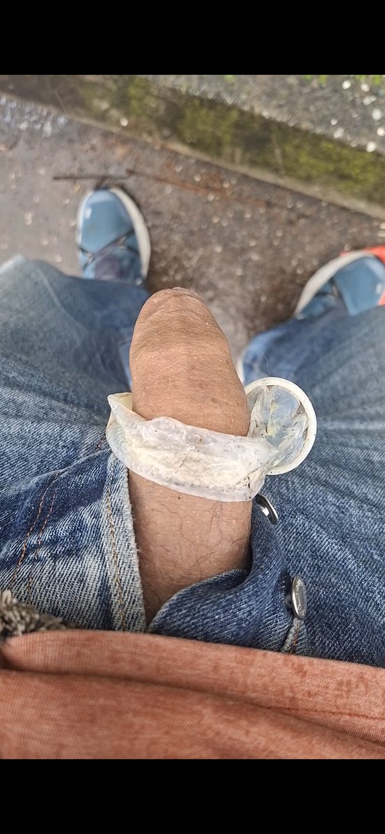 slut152024's tweet photo. Hunting #usedcondoms #condomfetish https://t.co/7xSuvIShmZ