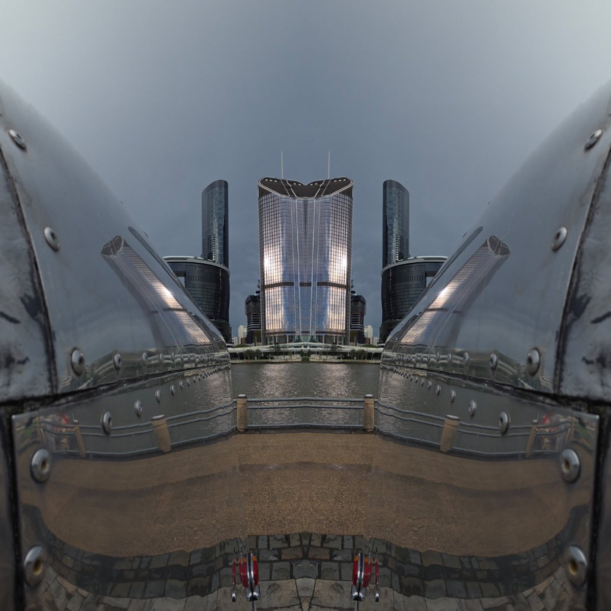 3pointedit's tweet photo. Faces in things #mirrorlab https://t.co/23NsF4GvqC
