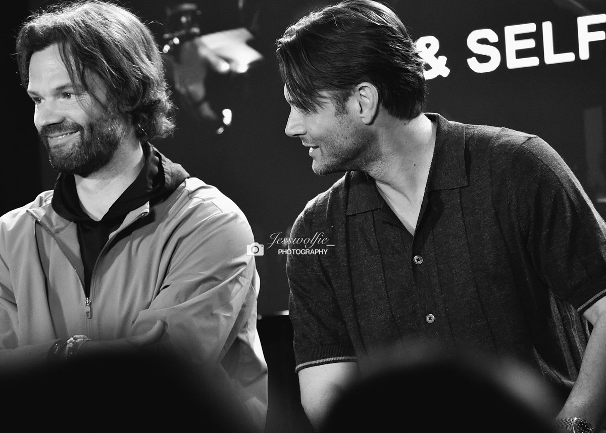sykadeanw's tweet photo. Helloooo π€π€
J2
Rome, Italy
JIB16
#jensenackles #jaredpadalecki #conphotography #spncon #j2 https://t.co/JOEENolmpk