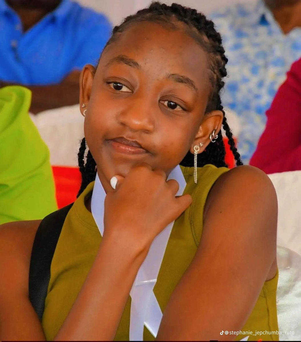 Kotsocha_ke's tweet photo. When a door is closed ,God opens a new one.
This is Stephanie Ruto 😘 https://t.co/TLi72RKf3j