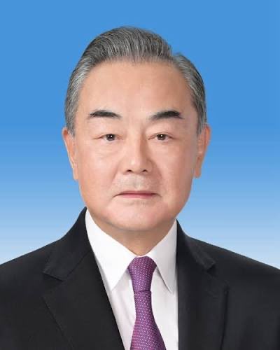 Jvnior's tweet photo. 🚨🇨🇳 BREAKING: Chinese FM Wang Yi calls for a China–Islamic nations security pact to solve global conflicts and protect developing countries.

This is the alliance America never expected. https://t.co/vJEqd0KrjM