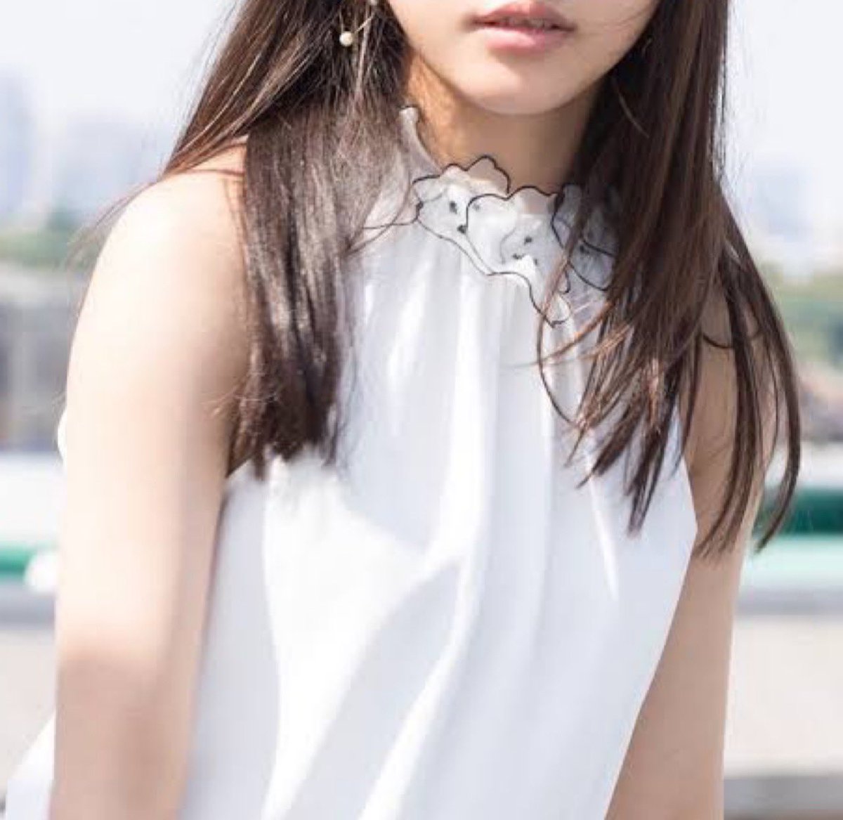 YUKIRINURAAKAT's tweet photo. @maisanoshi ホントに暑いですね涙。でも確かにそのおかげで、彼女もわたしも着ているものが大胆になれるのは楽しいですよね。もう隣にいるだけで、襲い襲われたくなっちゃうの❤️。汗だくの上にまた汗をかいちゃいそう笑泣。さっそくこれからお互い勝負しま〜す。怖いこわい❣️
#レズセ
#DMでお話
#DMでレズオナ逝き https://t.co/8AW4H3IQH8