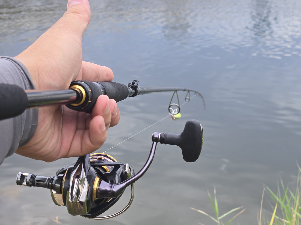 Angler_raku's tweet photo. 土砂降りゲリラにあったけど釣りじゃい!
やだとなことで来たのに
久々に来た淀川酷いな💦
上げだし下流はやばいと踏んで上流来たけど変わらん…
水質悪すぎ笑 https://t.co/ZDFOpJzsgA
