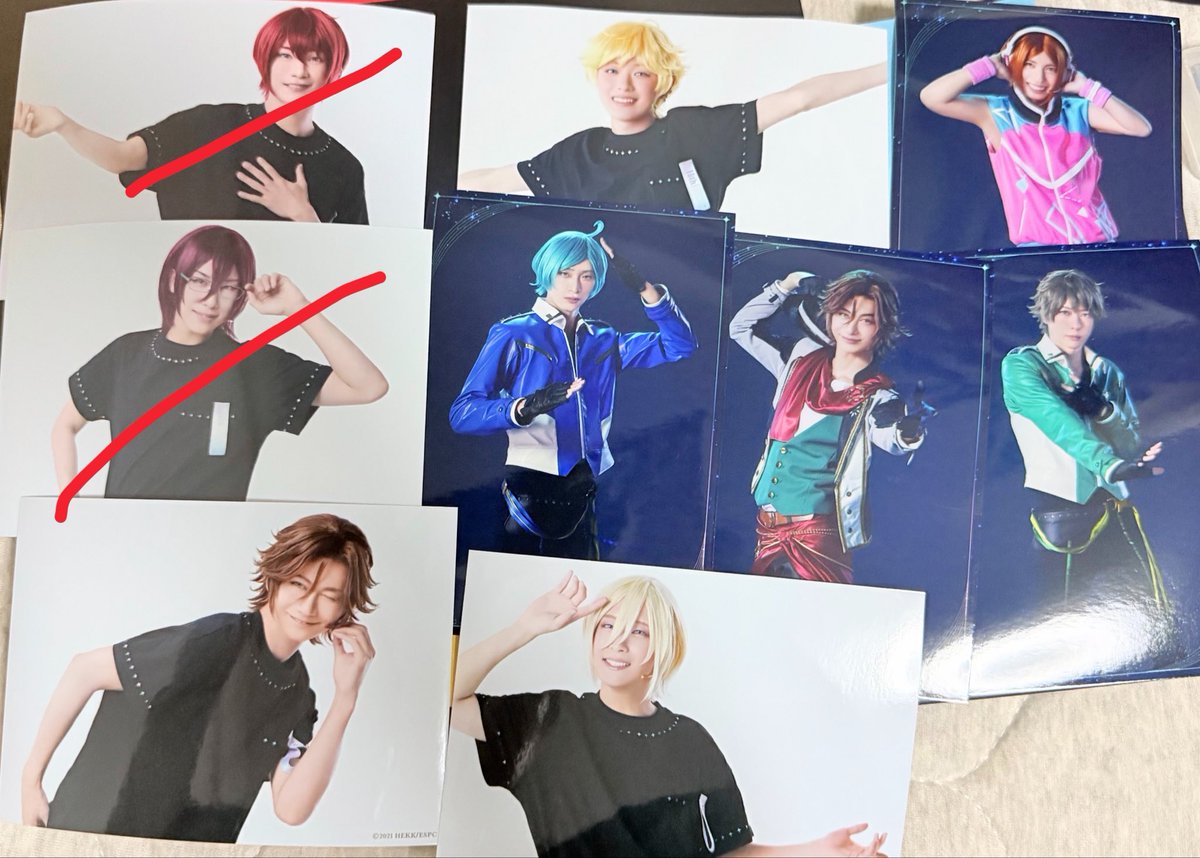 tthnoks_32's tweet photo. 【交換】あんステ ライブ 10th ランダムブロマイド ランブロ

譲）宙、斑、奏汰、ひなた、翠、英智
求）忍(縦)、ひなた(横)

忍最優先。
本日公演後お手渡し。 https://t.co/RGVIa4wAGb