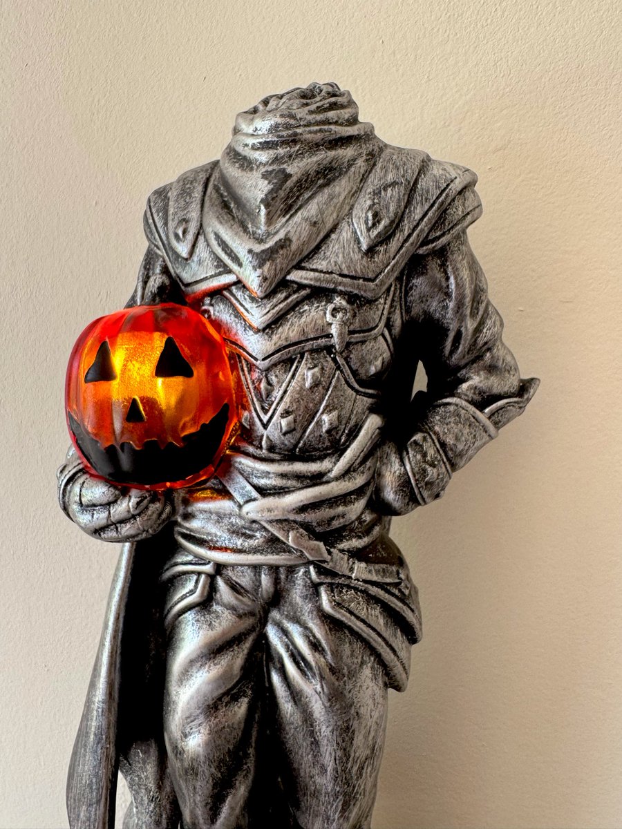 demi_fx's tweet photo. my second halloween purchase of the year, i am obsessed with him https://t.co/MnnBhsIGP7