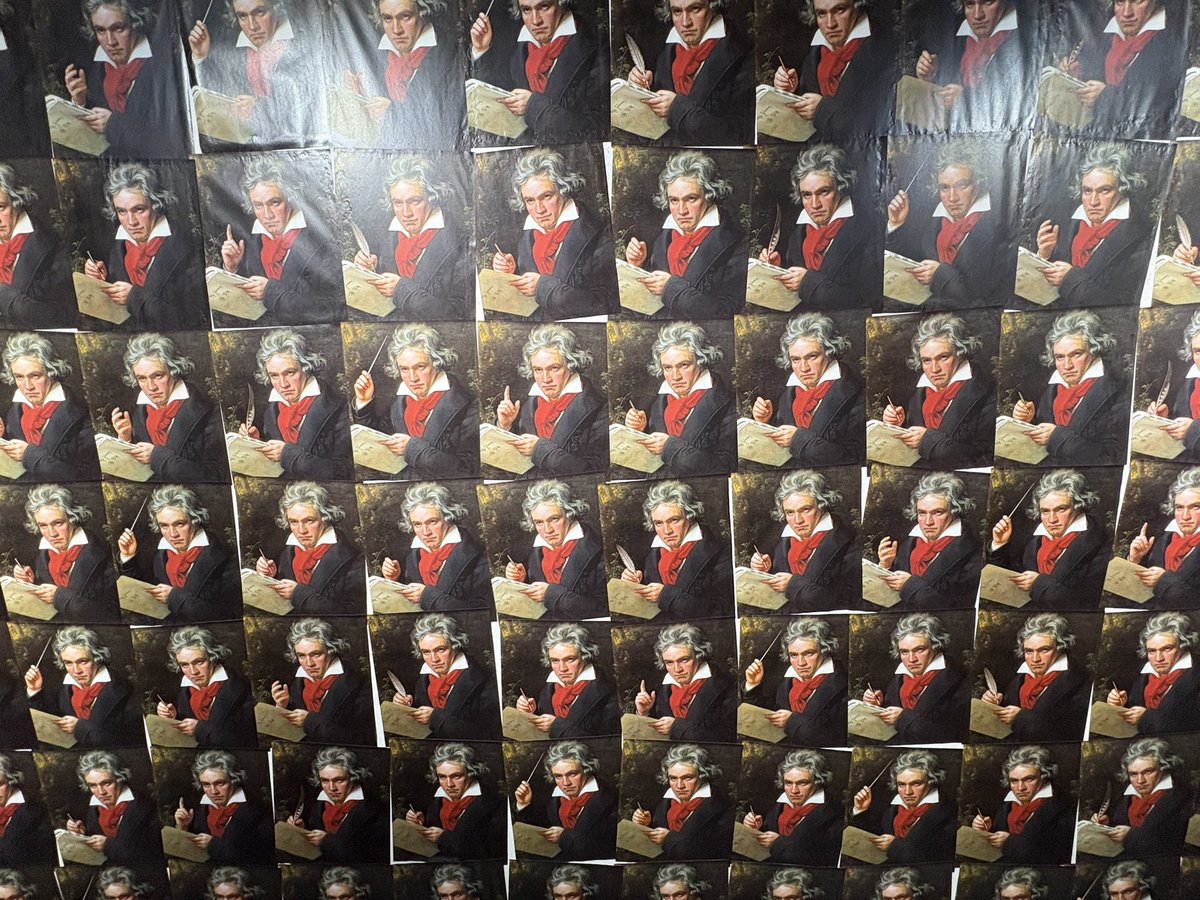 todoaki's tweet photo. 記憶汚染展、どれどん奥に進むにつれて不穏になりつつ、見たことない自分の記憶が生まれてくるのが本当によくできてた。前の恐怖心展よりさらに良かった。 https://t.co/FAnwhY24e8