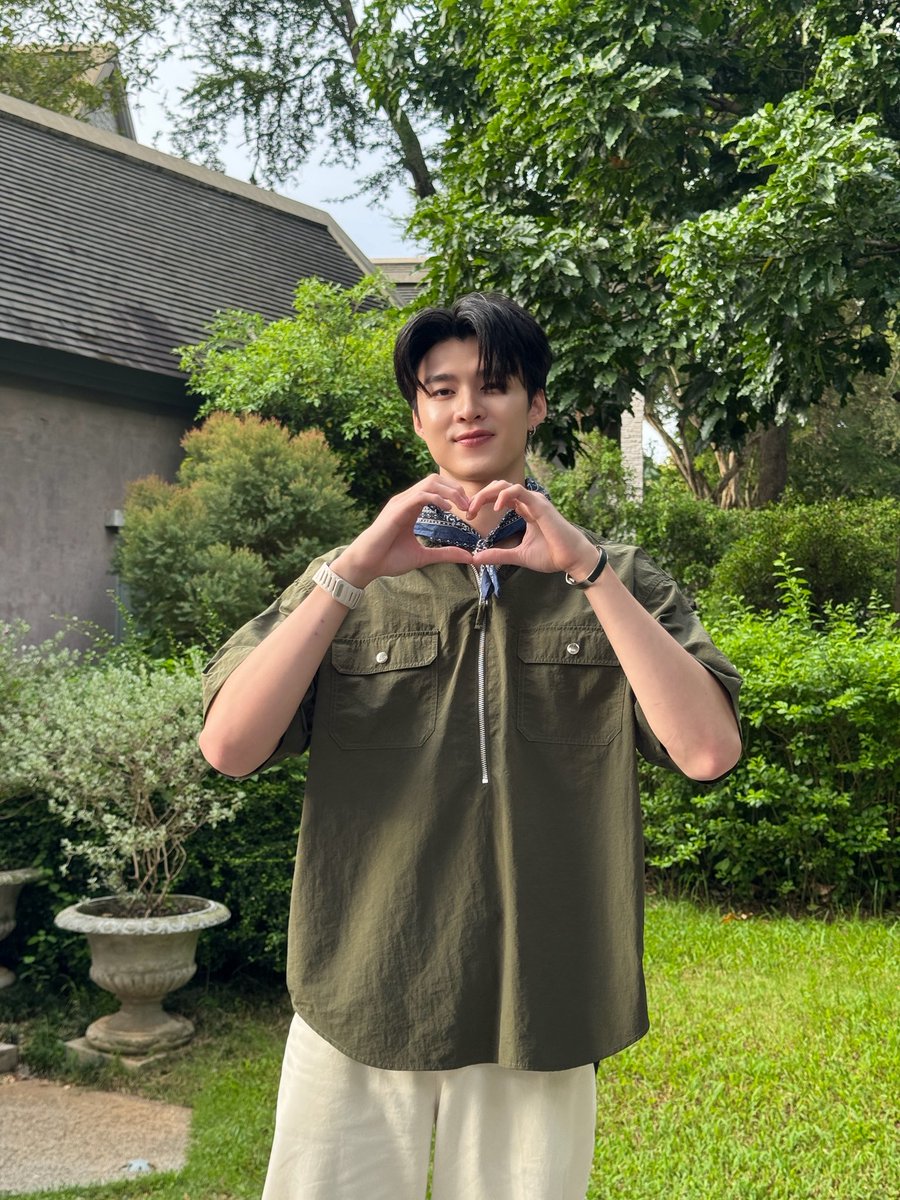 MchoiceTH's tweet photo. จบไปแล้วนะครับสำหรับทริปสุดพิเศษ ‘It'S SKIN Exclusive Moment with Meen in Khaoyai’ จาก @ItsSkinTH 🪄✨

และขอขอบคุณแฟน ๆ ทุกคนที่ให้การสนับสนุนกันเป็นอย่างดีเลยนะค้าบ ₍ᐢ..ᐢ₎♡̷

#ITSSKINxMeenKhaoyaiTrip
#Meennicha8
#MchoiceArtist https://t.co/c4m0vkQ8lM
