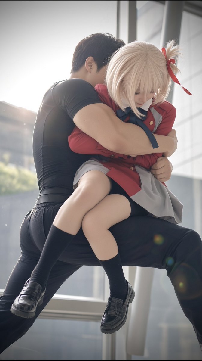 water19xjp's tweet photo. 🫧 Lycoris Recoil cos 錦木千束
◤￣￣￣￣￣￣￣￣￣￣￣￣￣￣￣￣￣
　　　　　𓅓   ハグの日
＿＿＿＿＿＿＿＿＿＿＿＿＿＿＿＿＿◢ https://t.co/fUHbiFpNwQ