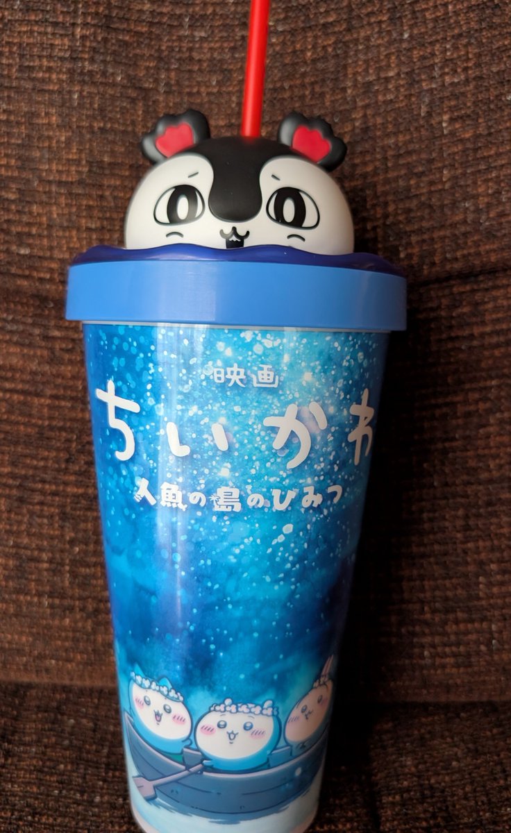 mochimoon8's tweet photo. そういえばセイレーンちゃんのドリンクホルダー再入荷してたのだ　買っちゃったかわいいよ〜 https://t.co/5Fh5AsEMUD