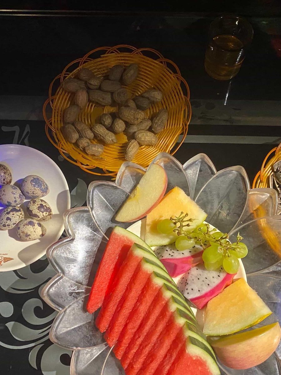AdkarPoorva's tweet photo. Turn up the vibes tonight! Sing your heart out with nonstop tracks, cold drinks and good company—best KTV session ever! https://t.co/CH4SOQg5Qe