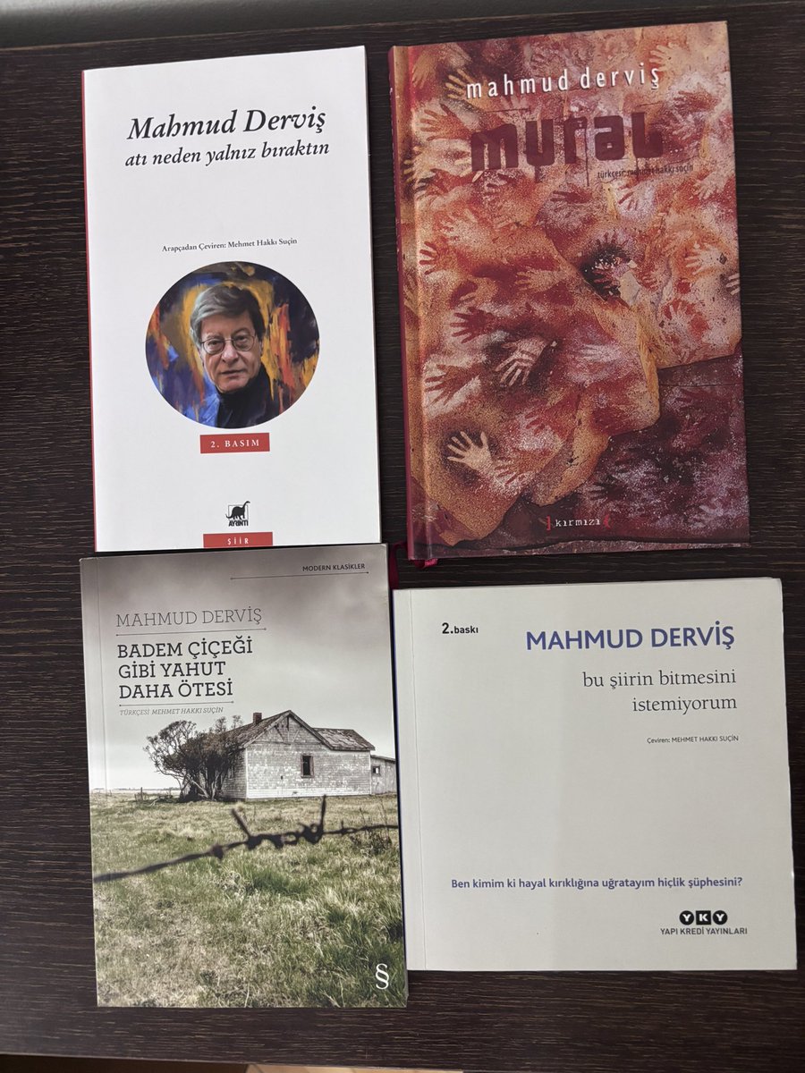 mhsucin's tweet photo. Bugün, bir dünya şairi Mahmud Derviş’in aramızdan ayrılışının on yedinci yılı. Onu anmanın en güzel yolu, şiirine yeniden dönmek.

Mahmud Derviş Şiirinin Poetikası
https://t.co/p0b4EIDbYk

Mehmet Hakki Suçin on Translating Mahmoud Darwish into Turkish 
https://t.co/h6fZkDAyH7 https://t.co/enVRstslVn