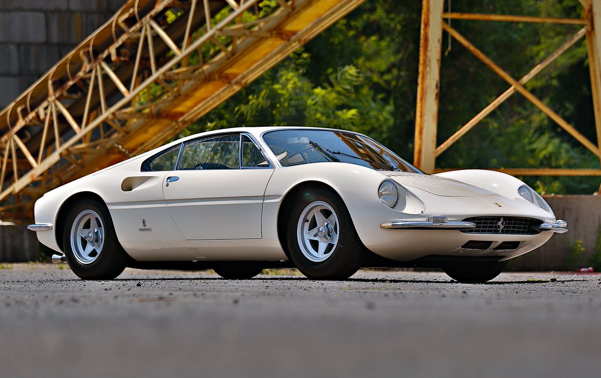 ItaliAuto's tweet photo. 1966 #Ferrari 🇮🇹 365 P Berlinetta Speciale "Tre Posti" https://t.co/OyWS4PBSWc