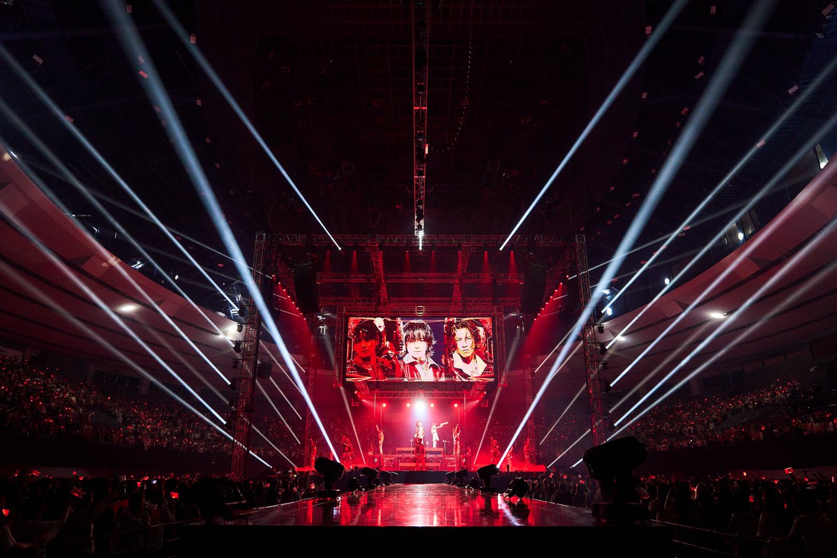 therampagefext's tweet photo. THE RAMPAGE LIVE TOUR 2026"(R)MPG"

Stage Photo📸
#THERAMPAGE 

┈┈┈┈
『THE RAMPAGE COUNTDOWN LIVE 2026→2027』
OFFICIAL FAN CLUB先行抽選予約
受付は本日23:00まで📣
https://t.co/4uoARfoNaa
┈┈┈┈ https://t.co/rRA2PGjltb