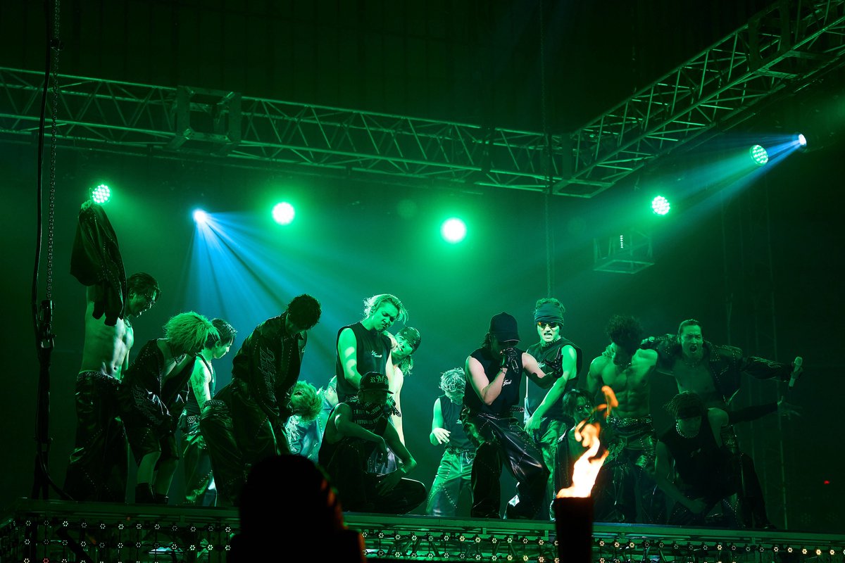 therampagefext's tweet photo. THE RAMPAGE LIVE TOUR 2026"(R)MPG"

Stage Photo📸
#THERAMPAGE 

┈┈┈┈
『THE RAMPAGE COUNTDOWN LIVE 2026→2027』
OFFICIAL FAN CLUB先行抽選予約
受付は本日23:00まで📣
https://t.co/4uoARfoNaa
┈┈┈┈ https://t.co/rRA2PGjltb