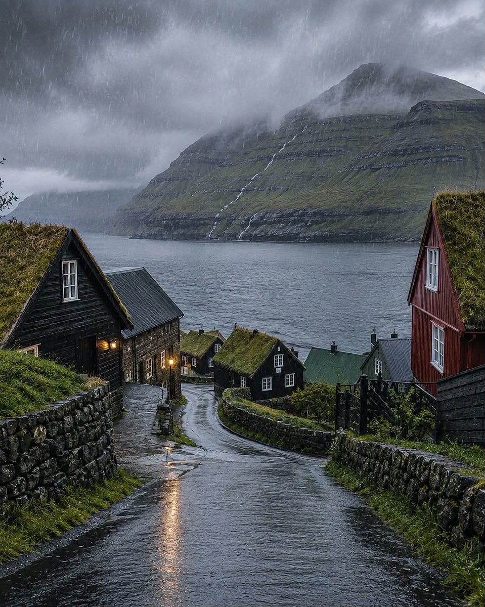 PureNatureHub's tweet photo. 🌧️ Rain-Kissed Faroe Islands — Where Nature Feels Eternal💦🌊 https://t.co/pWv0fulI5o