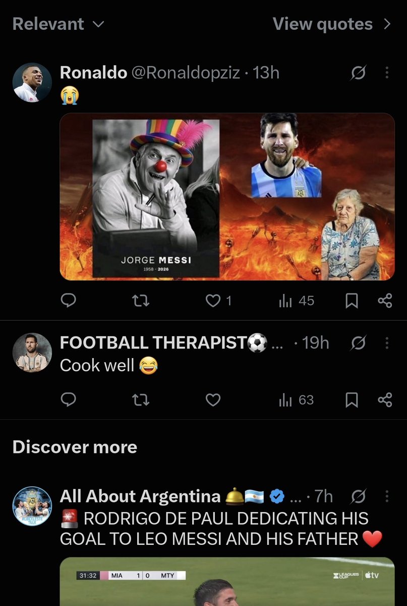 rajesh_crypton1's tweet photo. @zexttr @Ademi_alo @Chelebi65 @TopMGSzn Innocent ronaldo fans https://t.co/VvNwFuoMn9