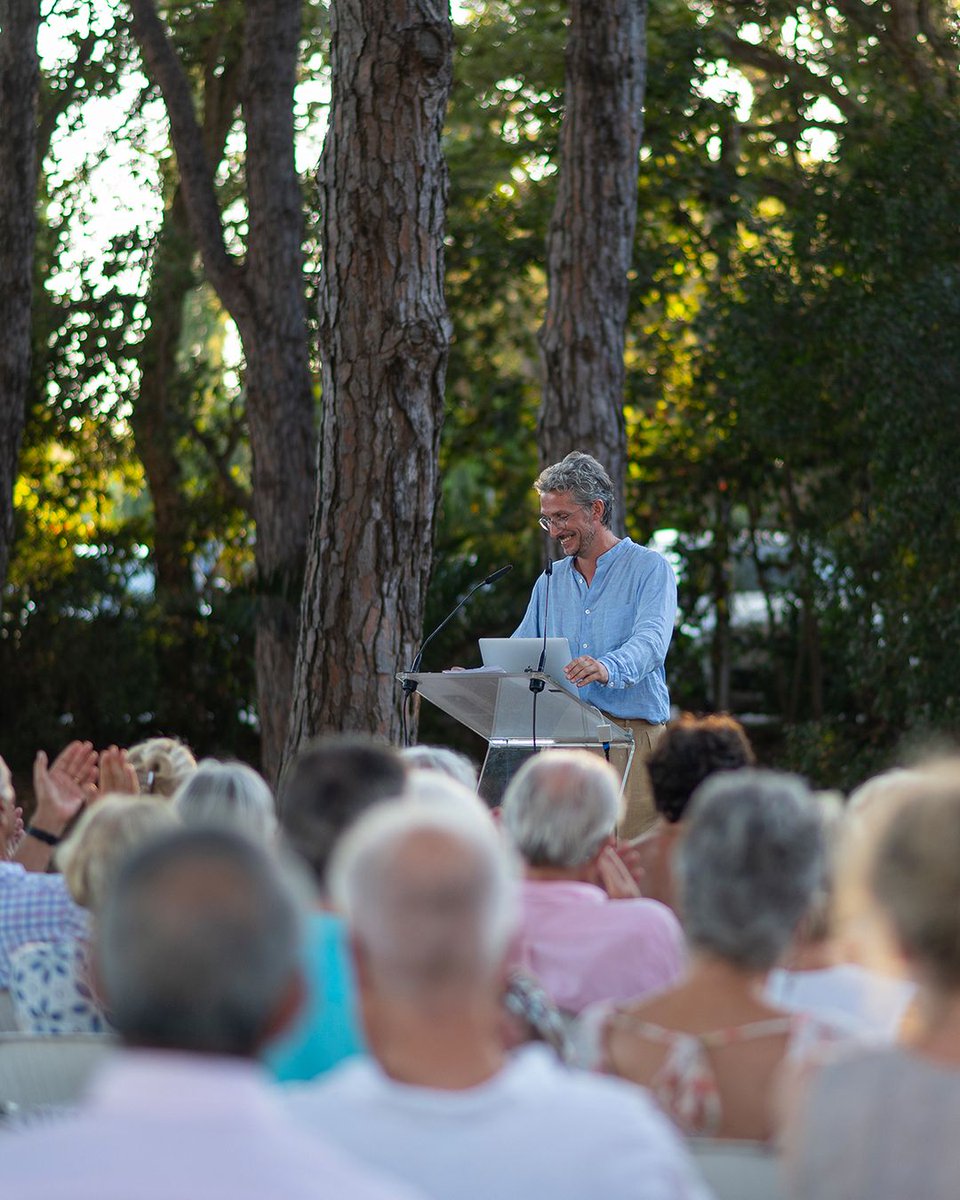 MusiqueStTropez's tweet photo. Aujourd'hui – Palmeraie – 18h30 🌴 📚️

Nicolas Dufetel, musicologue

La saga Wagner à Saint-Tropez : l’histoire cachée de la Moutte https://t.co/08Dyx4r6vU