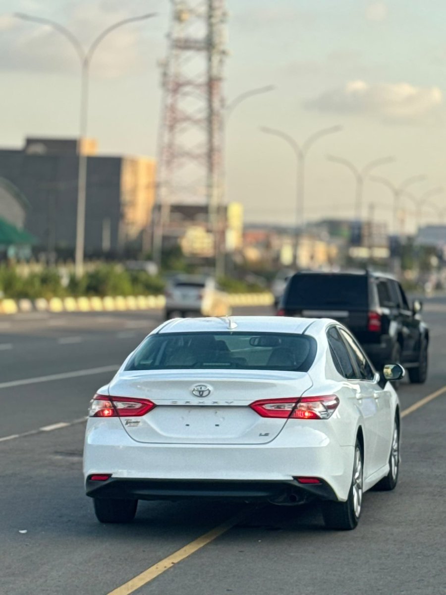 humble_Bash1's tweet photo. FOREIGN USED TOYOTA CAMRY LE 2019 MODEL WITH ORIGINAL DUTY GOING FOR JUST 25M LOCATION ABUJA CALL OR WHATSAPP 09077670304 https://t.co/tEEYwMw1uk