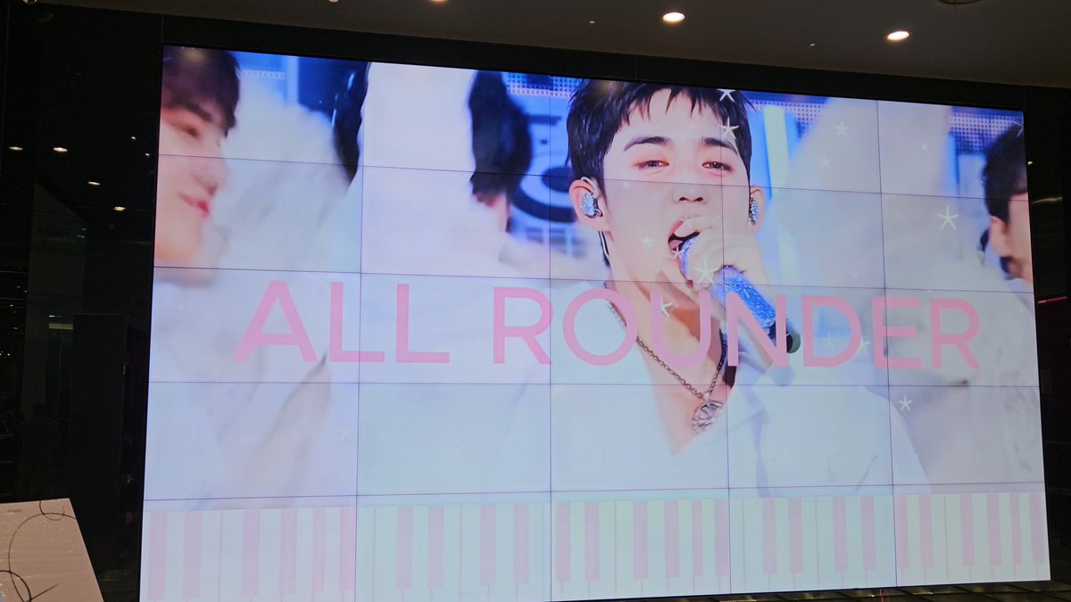 munseutareu's tweet photo. Scoups Bday LED by @shuscoups & @nabspipopeta
#ScoupsOClock https://t.co/WHfBC33wKw