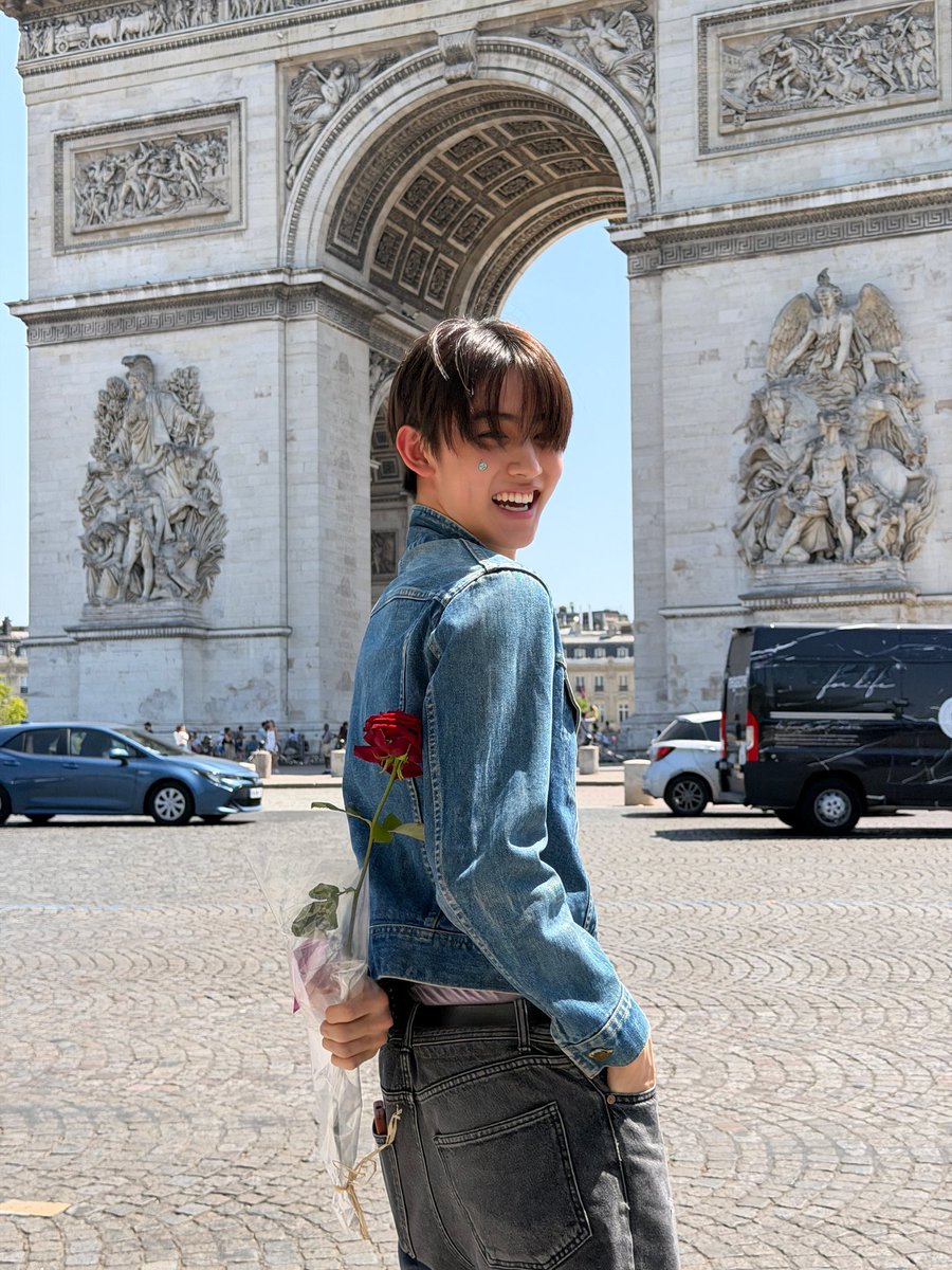eomseaniee's tweet photo. #SEONGHYEON #성현 INSTAGRAM UPDATE

“I feel so romantic” https://t.co/xyTgEEsZSY