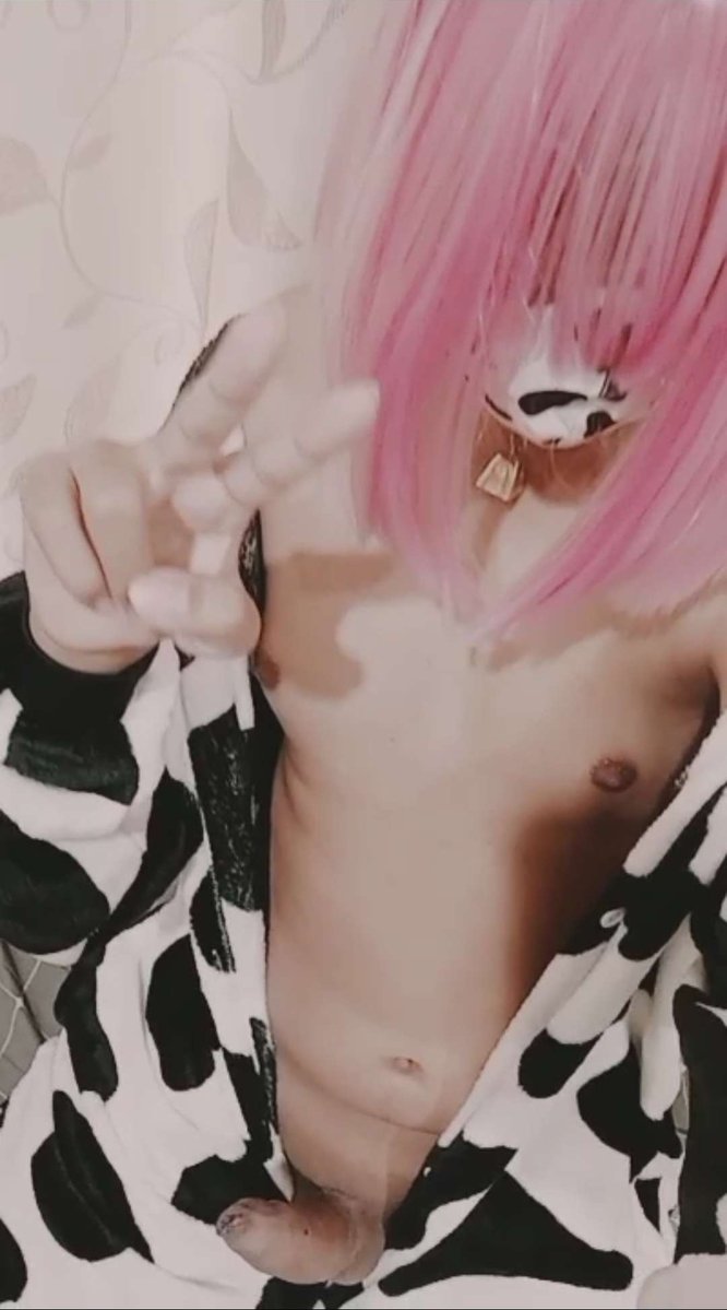 Pinkcow52's tweet photo. HI~🐮
#男娘 #femboy https://t.co/mGuX5r4L4L