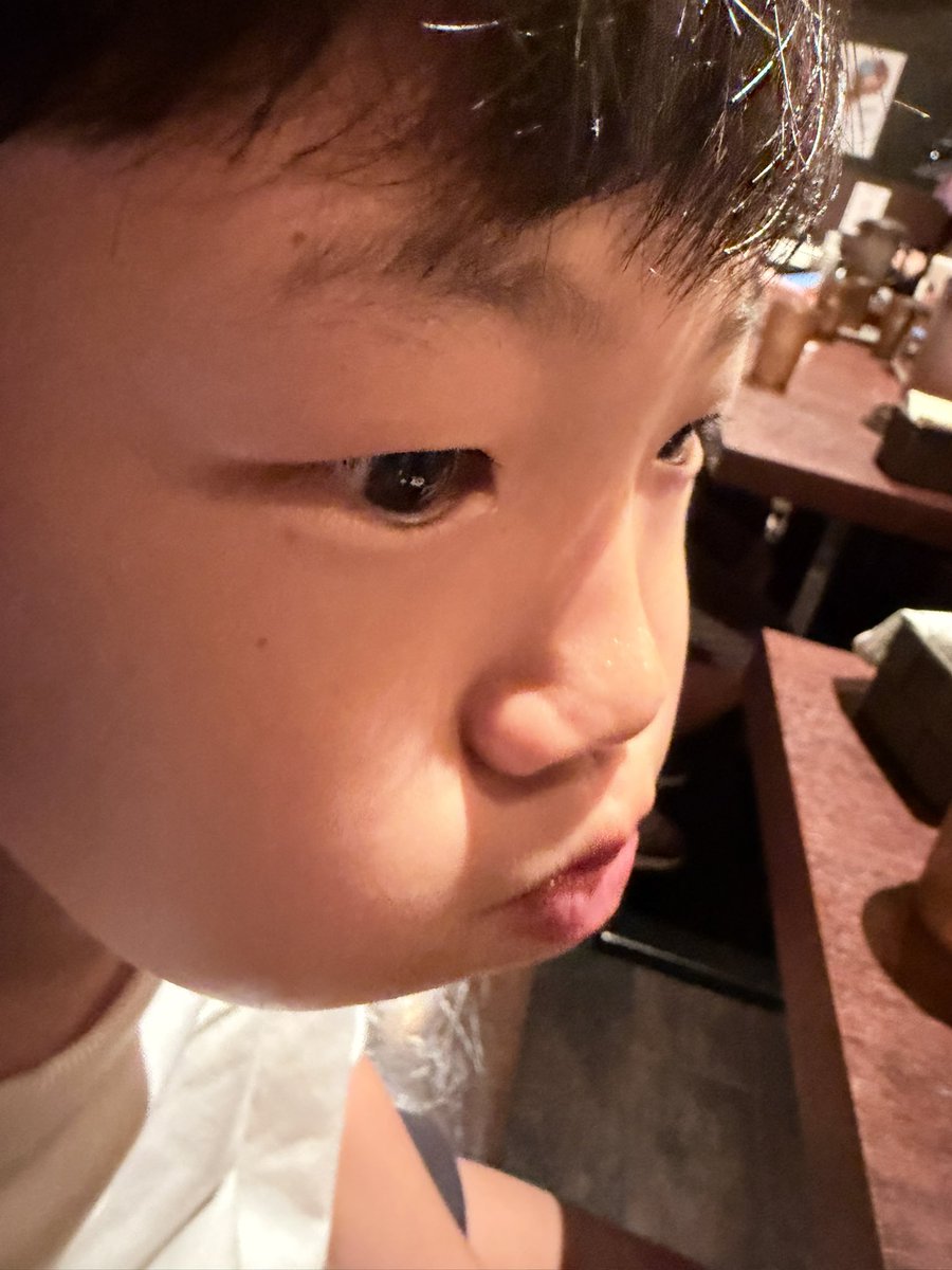 takeyaridaisuke's tweet photo. 息子たちとデートっ♡
帰って仕事っ涙 https://t.co/xrp6phgykg