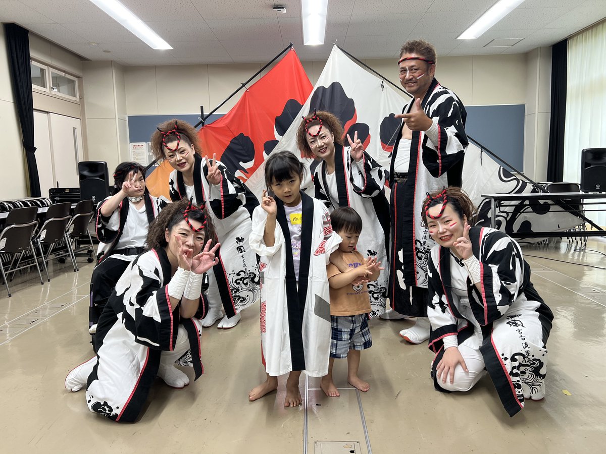 Kanpuhudou's tweet photo. 『みやこ習いごとEXPO 2026』での演舞終了しました‼️

関係者の皆さん、お疲れ様でした☆彡

予想よりもたくさんの子供たちが流星海の体験に足を運んでいただきました☆彡

今回のイベントに限らず、体験や見学は随時受け付けているので、お気軽に連絡ください☆彡

 #よさこい 
 #神風宮古流星海 https://t.co/jawLgILVqr