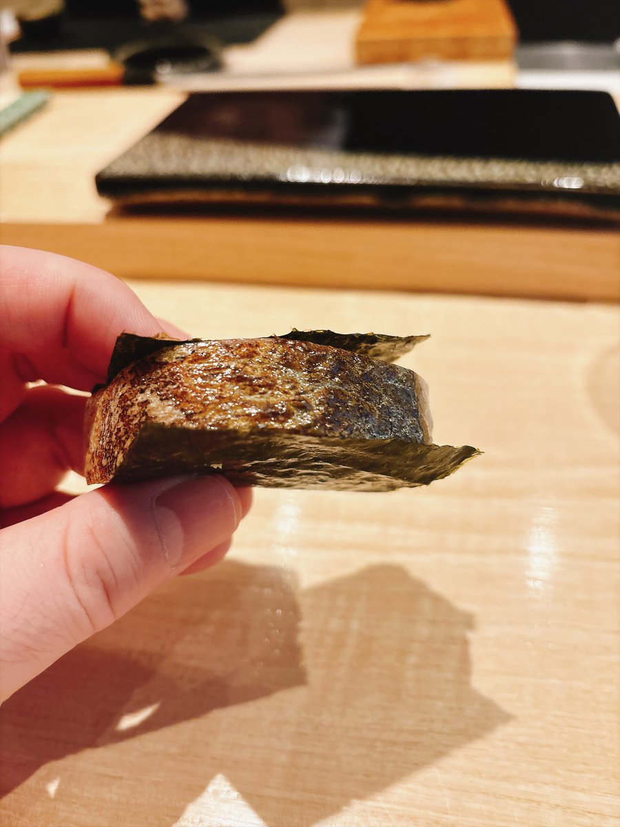 iwharapeko's tweet photo. 8/8sat夜-すし日和

数の子と冬瓜の冷や鉢
しめさば
ホタテと枝豆の冷製魚醤のジュレ
めいちだい https://t.co/4yYtkRJ7lV
