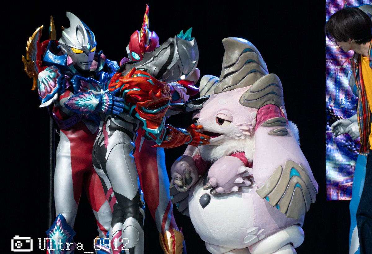 Ultra_0912's tweet photo. 流石に可愛すぎやし面白すぎる笑
#ウルトラマンブレーザー 
#ウルサマ大阪
#ウルトラヒーローズEXPO https://t.co/DEenK7c8c2