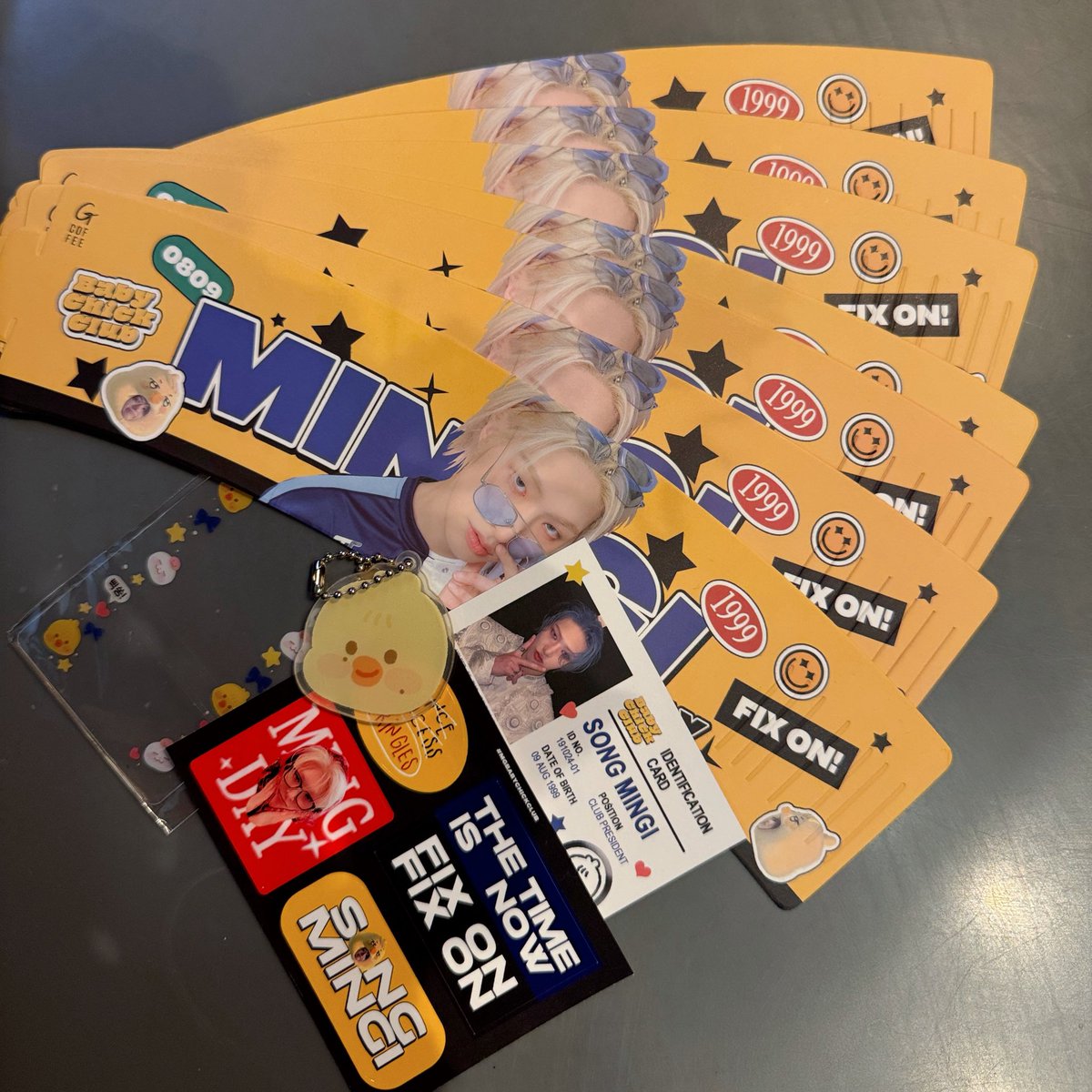 gcoffeebkk's tweet photo. 🎀 MINGI 2026 BIRTHDAY 🎀 
🐥 BABYCHICK CLUB 🐥

🥤 เพียงสั่งเครื่องดื่มเย็น ขนาด 22 ออนซ์ (Size L) รับ Cup Sleeve & Giveaway (9-15 สิงหาคม หรือจนกว่าของจะหมด) 

วิธีรับสิทธิ์
📍 หน้าร้าน : แจ้งพนักงานว่า “รับ CUP SLEEVE MINGI” ก่อนชำระเงิน

📲 𝐃𝐞𝐥𝐢𝐯𝐞𝐫𝐲 (𝐆𝐫𝐚𝐛𝐅𝐨𝐨𝐝 / 𝐋𝐈𝐍𝐄 𝐌𝐀𝐍 / 𝐒𝐡𝐨𝐩𝐞𝐞𝐅𝐨𝐨𝐝) : ระบุในช่องหมายเหตุ รับ CUP SLEEVE MINGI

📍 เจอกันที่ G Coffee
🎁 ของมีจำนวนจำกัด รีบมาก่อนหมดน้าา!

#MGbabychickclub 
#MINGI #ATEEZ 
#민기 #에이티즈 #MRT #gcoffee