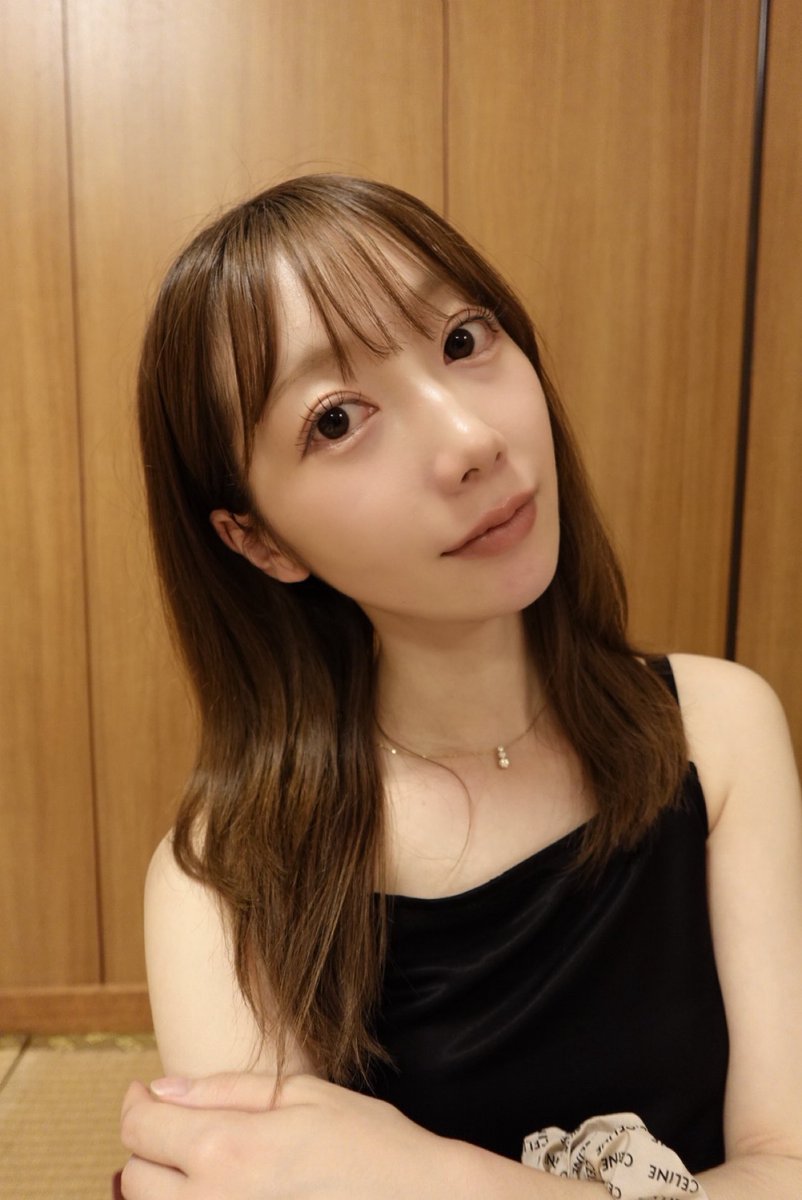 ilsm6_'s tweet photo. 加工感が強すぎなくてレトロ感がちょうどいい

BeautyCamのCCDカメラのkikiが優秀すぎる！！

#BeautyCam #CCDカメラ #PR https://t.co/13C37BcRR4