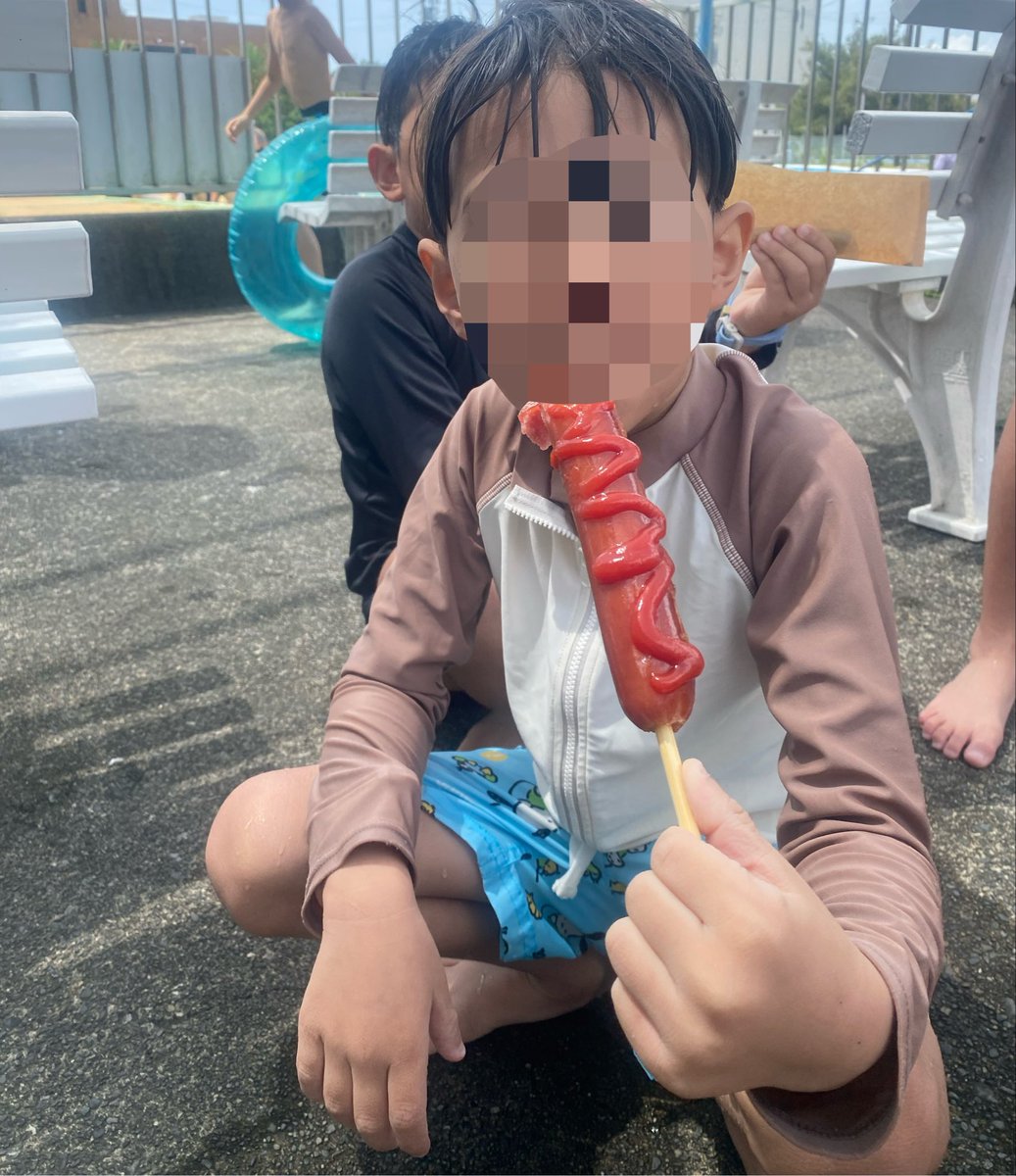 rensan251's tweet photo. 夏エンジョイ☀️

この後私の腕枕で一緒に爆睡 https://t.co/tCcVHKHmDf
