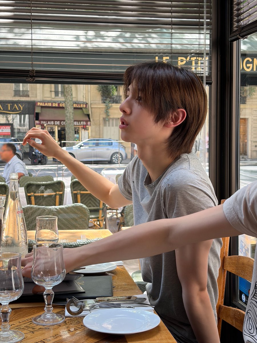 zhaoyufancokr's tweet photo. [260809] #JUHOON #주훈 Instagram Update https://t.co/WX5CdGbBBo