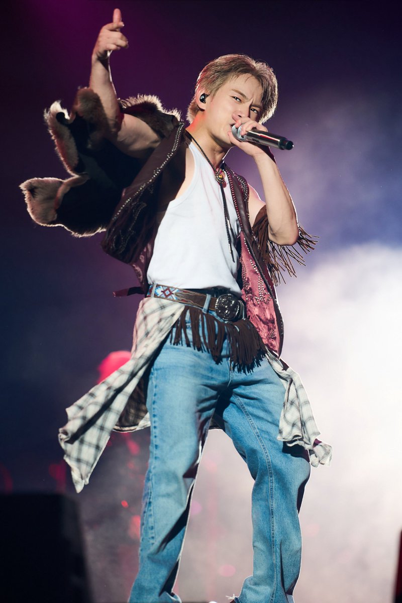 therampagefext's tweet photo. THE RAMPAGE LIVE TOUR 2026"(R)MPG"

Stage Photo📸
#LIKIYA
#川村壱馬 @sncrmpg_kk 
#浦川翔平 @ura_river_ 
#龍　

┈┈┈┈
『THE RAMPAGE COUNTDOWN LIVE 2026→2027』
OFFICIAL FAN CLUB先行抽選予約
受付は本日23:00まで📣
https://t.co/4uoARfoNaa
┈┈┈┈

#THERAMPAGE https://t.co/STTiCFeRbP