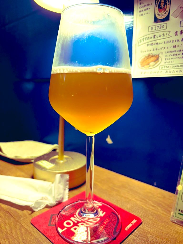 mikkeller_cat's tweet photo. 御徒町の2nd COOPER

"Cantillon Gueuze" Lambic 5.5%

カンティヨンがタップで出てたら寄らないわけにはいかないです。暑い日には最高の一杯🍺 https://t.co/4ER1buo4T8