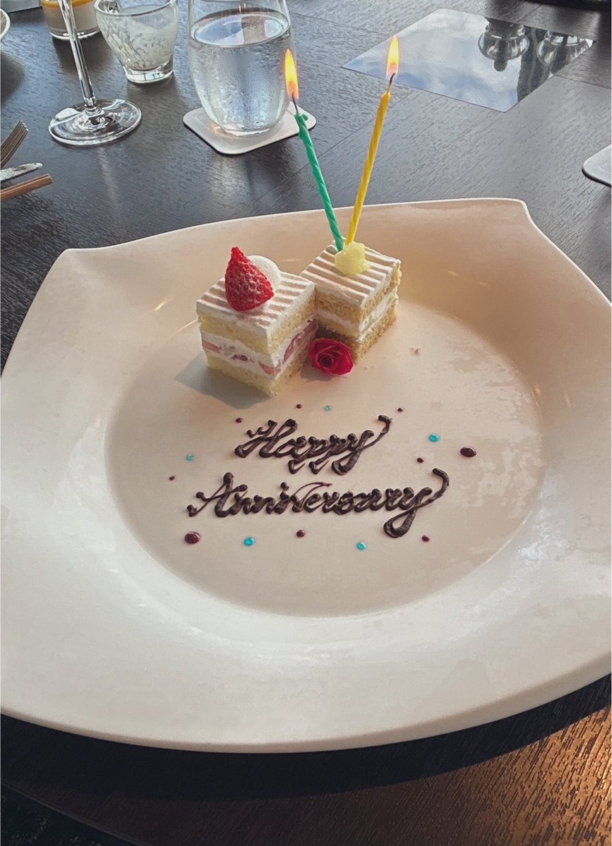 tdc_unbb's tweet photo. 令和8年8月8日入籍ザマス💍💃🪇❕
ニューオータニも初めて行きましたが美味過ぎました🥳🎉 https://t.co/zzL7GtON1f