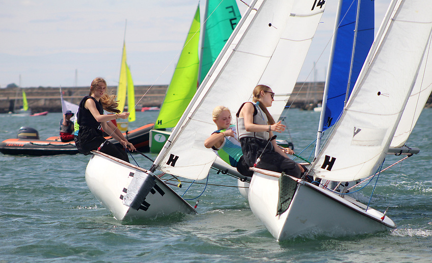 AfloatMagazine's tweet photo. Fennel Bay Finns Lead RSTGYC Elmo Trophy After 64-Race Opening Day https://t.co/RojkVJOqYV #Sailing #ElmoTrophy #FennelBayFinns #TeamRacing #YachtClub https://t.co/BmhWt71rwY