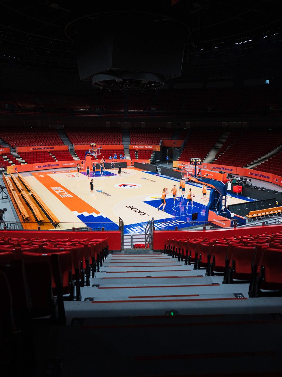 ThomasNich2009's tweet photo. Shanghai - Day 2 - Taining Session 🇨🇳 Future Stars Basketball Championship 8 - 18 August 2026 - photos by JRSmith Media 📸📸 @JrsmithMedia #shanghai #futurestars #Basketball https://t.co/V9Z0TLcfbV