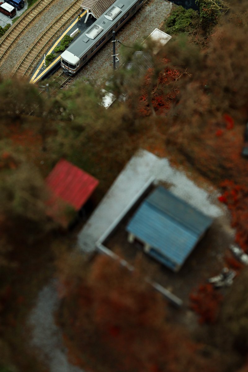 M9HR_'s tweet photo. 今年度の鉄道模型コンテストが終了しました。今年はベストクオリティ賞を受賞。
自分は最終日のみの参加でしたが相変わらずの熱気や、運営の方々と参加校との懇ろなコミュニケーションの様子も垣間見ることができ、やはり各校の協力あってこその素晴らしい大会だなと感じさせられました。 https://t.co/vSZt3WFhFr
