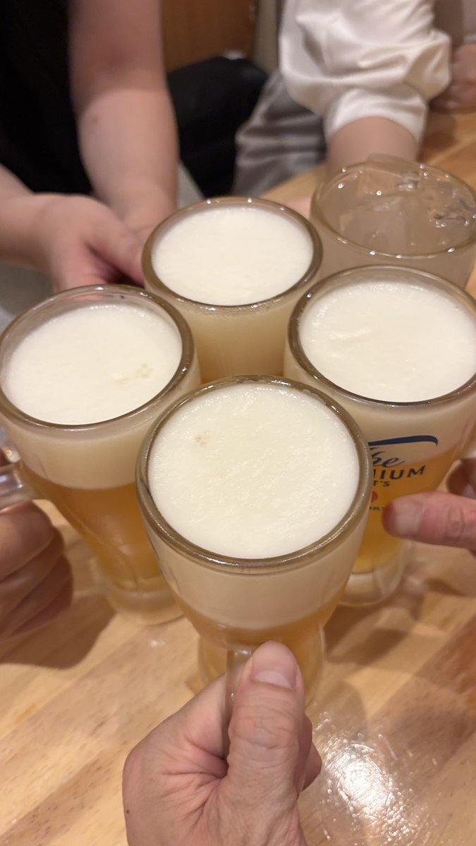 Twentyjuly86's tweet photo. 終わったー！
飲んだー🍻 https://t.co/91pEt03pJo