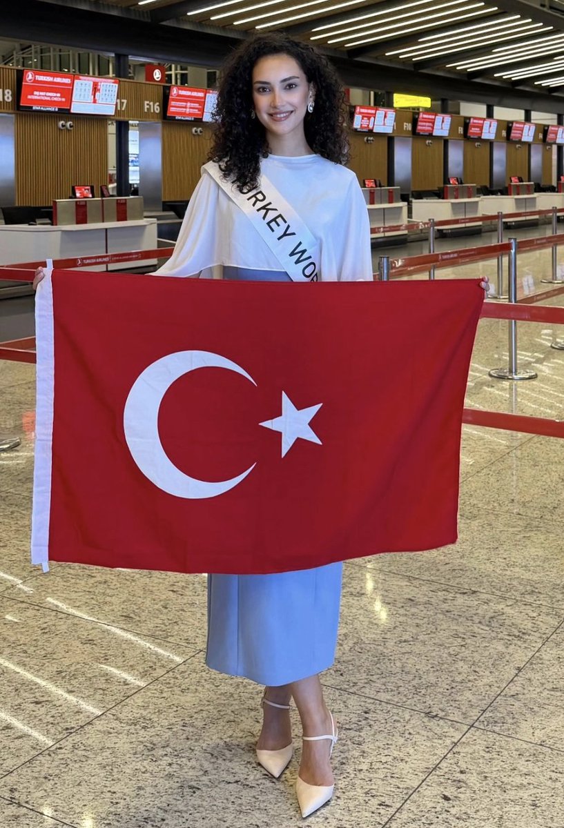 bosunatiklama's tweet photo. Türkiye Güzeli Sıla Saraydemir, 73. Dünya Güzellik Yarışması'nda ülkemizi temsil etmek için Vietnam'a uçtu. https://t.co/HR9fomwuoQ