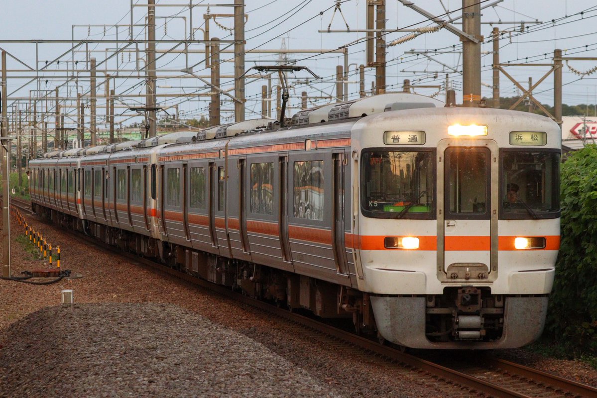 ND5G5BSmQw6Cc5I's tweet photo. 2026年8月9日
783M 313系（T6＋K10＋K5）
久しぶりに7連撮影しました
＃JR東海 ＃313系 https://t.co/fDvJFSiKdG