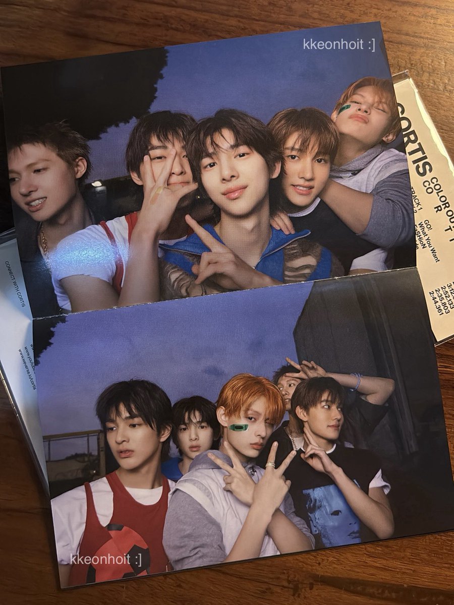kkeonhoit's tweet photo. ok album pertama ku menjadi coer adalah wv ini DAN PULLS JUHOON🫪🫣😆🤤✌🏻 https://t.co/WJtM5ISPWS