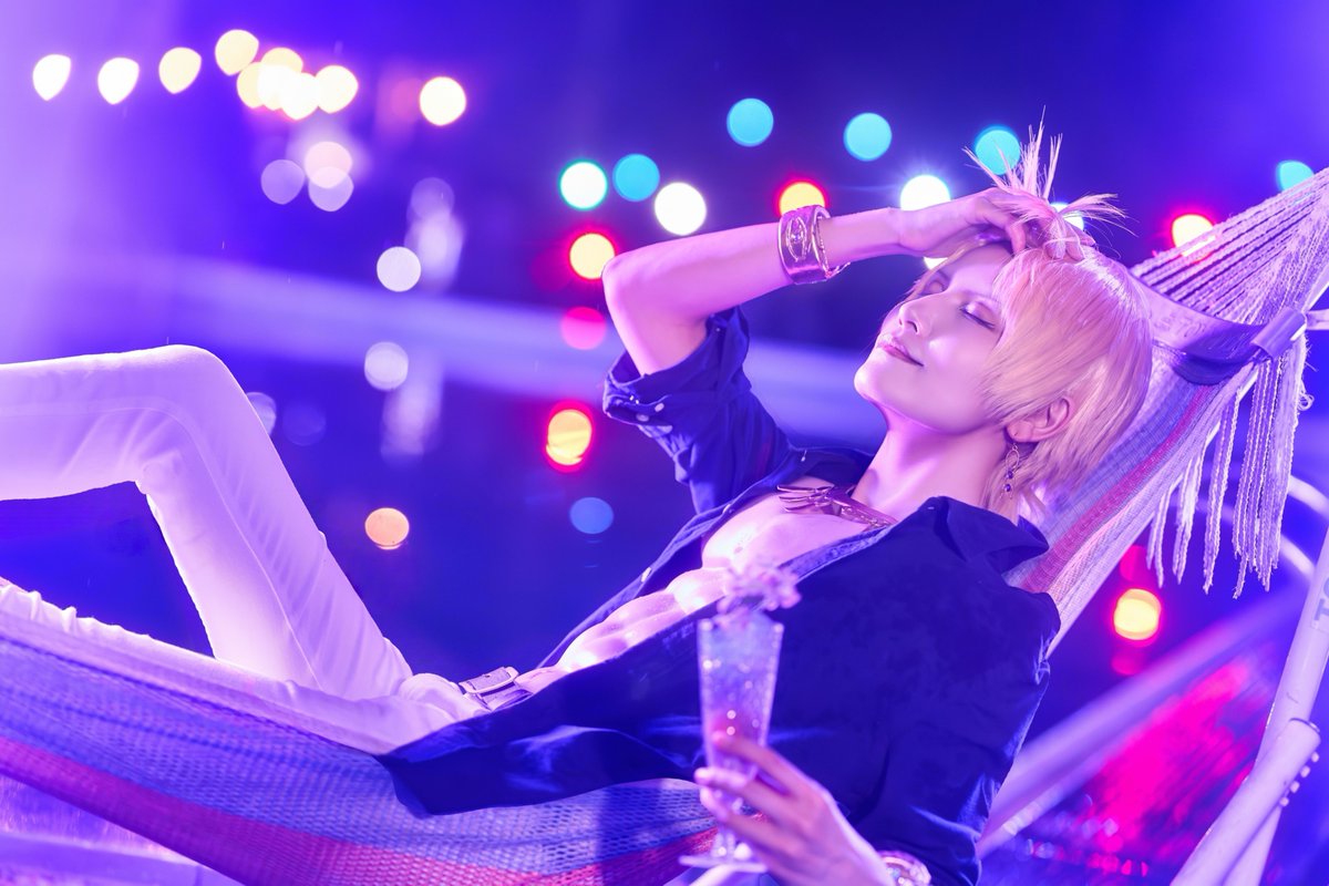 mkimki_2's tweet photo. ルルハワの夜 / ギルガメッシュ
#cosplay #fgo https://t.co/XW0C0UzQP5