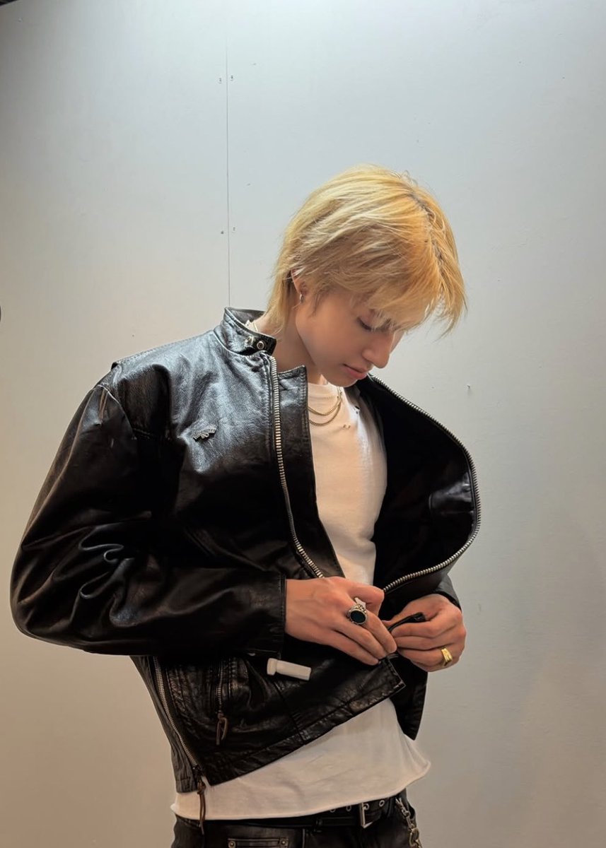 forxmosttq's tweet photo. อย่ามองคนที่ภายนอก           ภายใน https://t.co/nKdTynJ98d