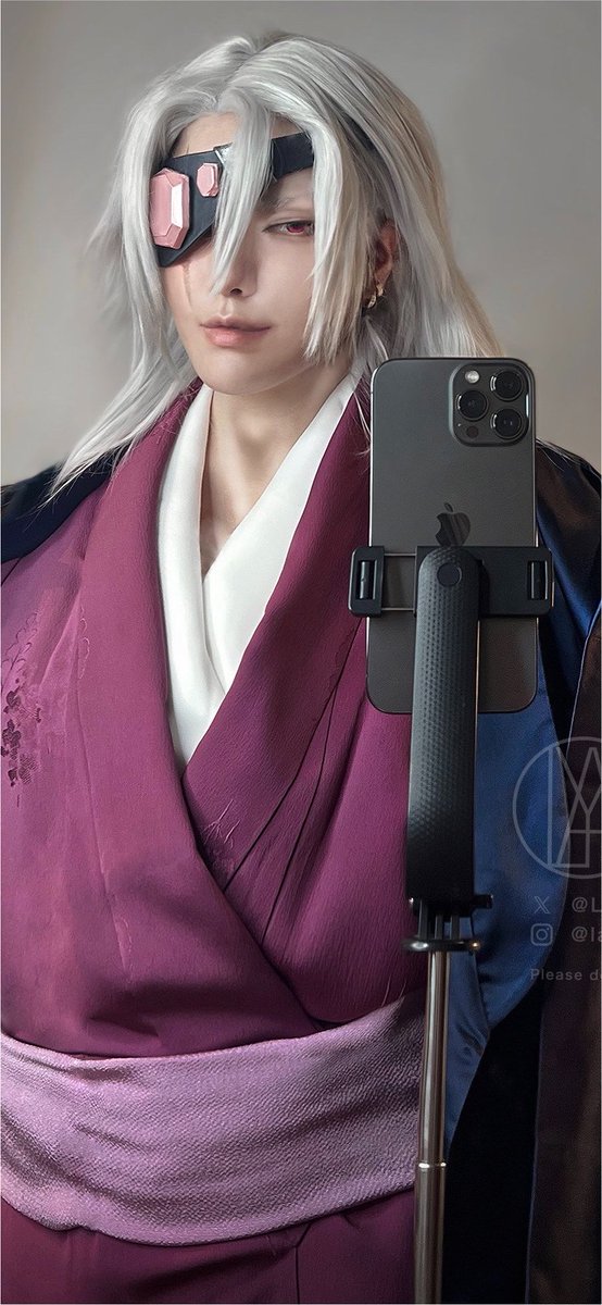 LAY__X__'s tweet photo. ジャンプキャラの自撮り https://t.co/k0T5z3WHG9