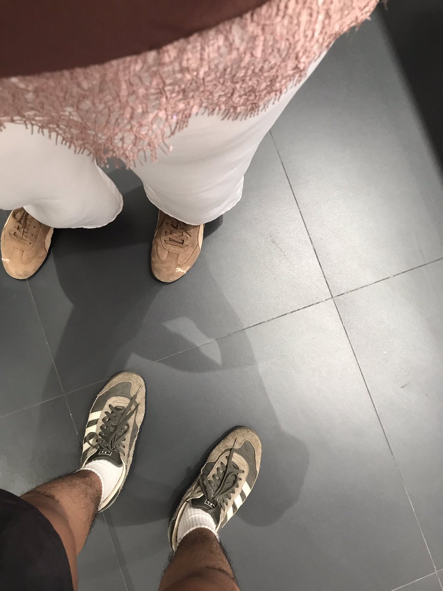 rrrelationshit's tweet photo. mumpung wiken https://t.co/xbejjiiwfz
