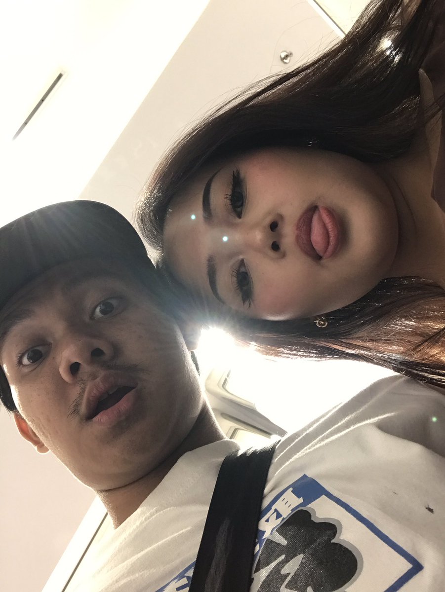 rrrelationshit's tweet photo. mumpung wiken https://t.co/xbejjiiwfz