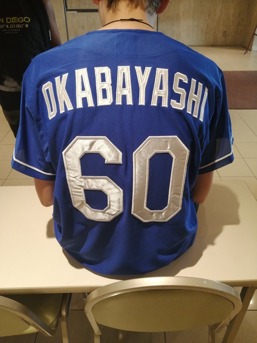 vbcproject's tweet photo. 本当にね、スコラやオージーのコンサートとやれたことは本当に大きなこと、光栄なこと。
この子ら初めて日本に来てコンサートしたのよ。
いい思い出になったでしょう。
本当もう思うことないのよ。
子供たちのいい思い出になるだろうね、ずっとね。 https://t.co/xHHc6HYotU